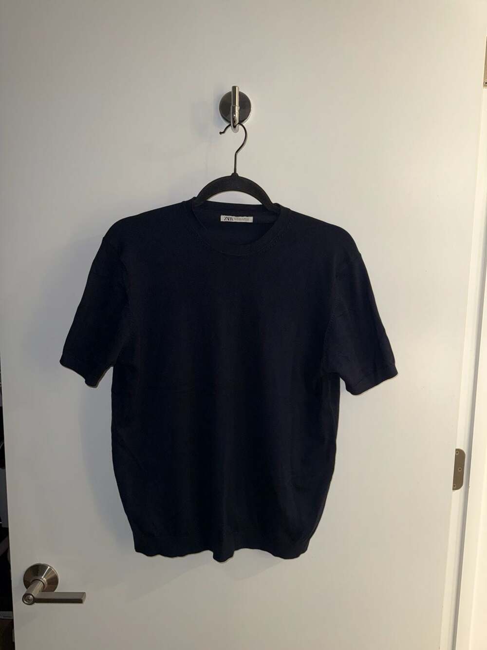 Zara Mens Basic Short Sleeve Knit T-Shirt in Navy